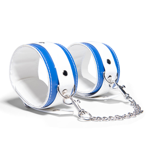 Weiche, verstellbare blaue und wei&szlig;e Fu&szlig;fesseln, SM-Bondage-Fesseln-Set