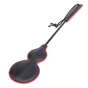 Hei&szlig;er Verkauf Neues Erotische Training Sm BDSM PU Schl&auml;ger Lange Welle Paddle Peitsche Erwachsene Sex Spielzeug