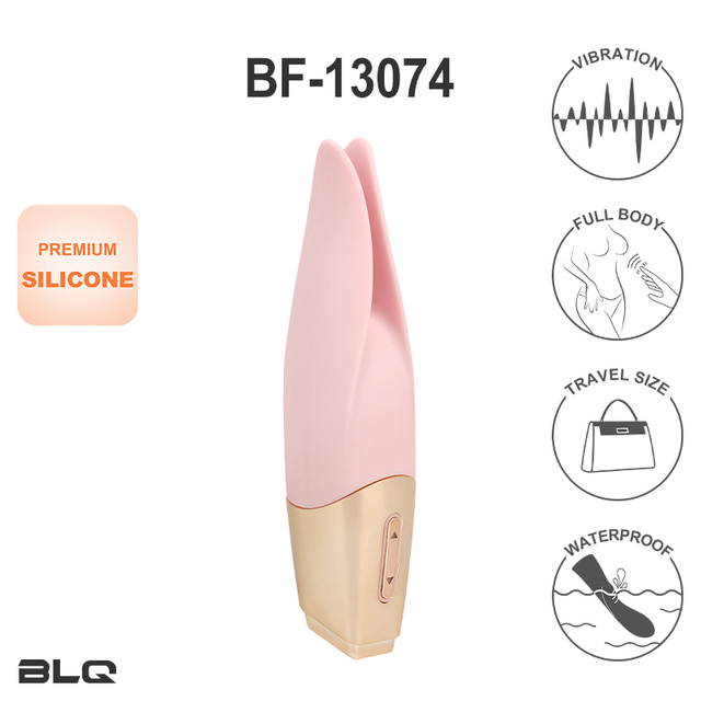 Mini linguaggio di clitoride leccata