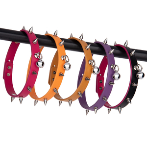 セクシーなカラーの首輪とチェーンセット ゴシックBDSM ボンデージキット カーニバルパンク カップルへのギフト