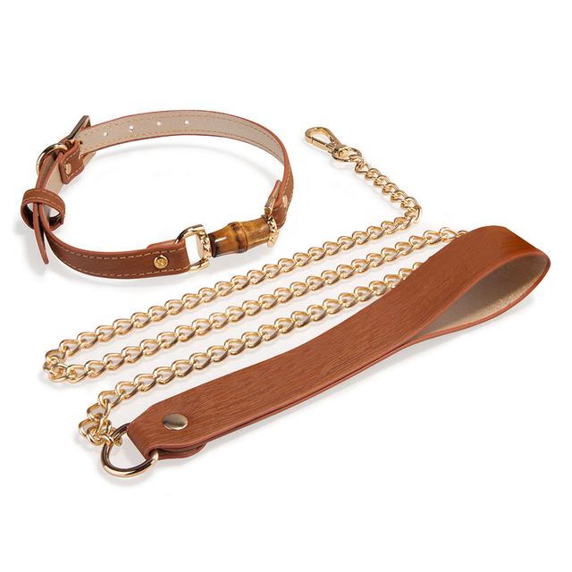 Collare schiavo per bondage in pelle fetish Guinzaglio per collare per collo erotico con catena in metallo Bondage per giocattoli sessuali per adulti